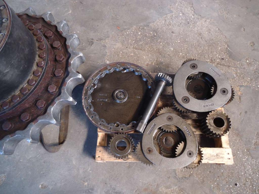 Travel drive for Hitachi ZAXIS 350.3 Photo 4