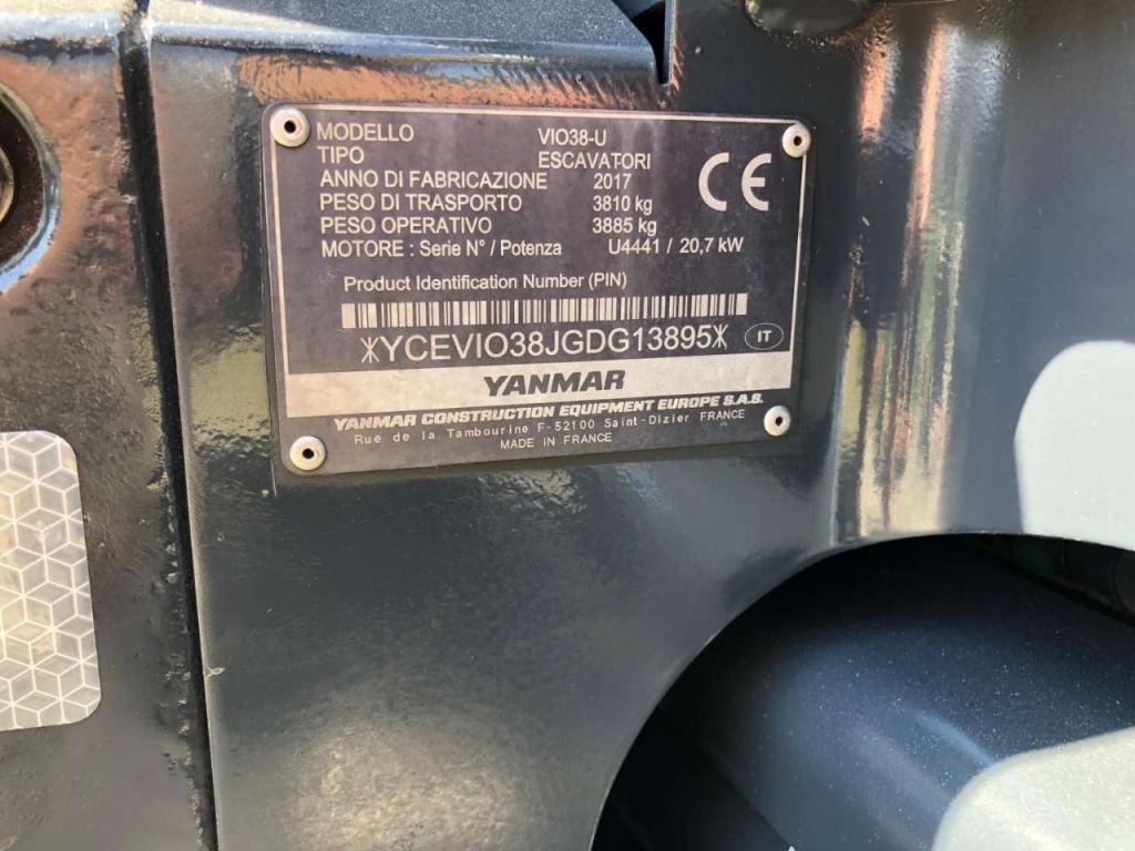 Yanmar ViO38 Photo 5