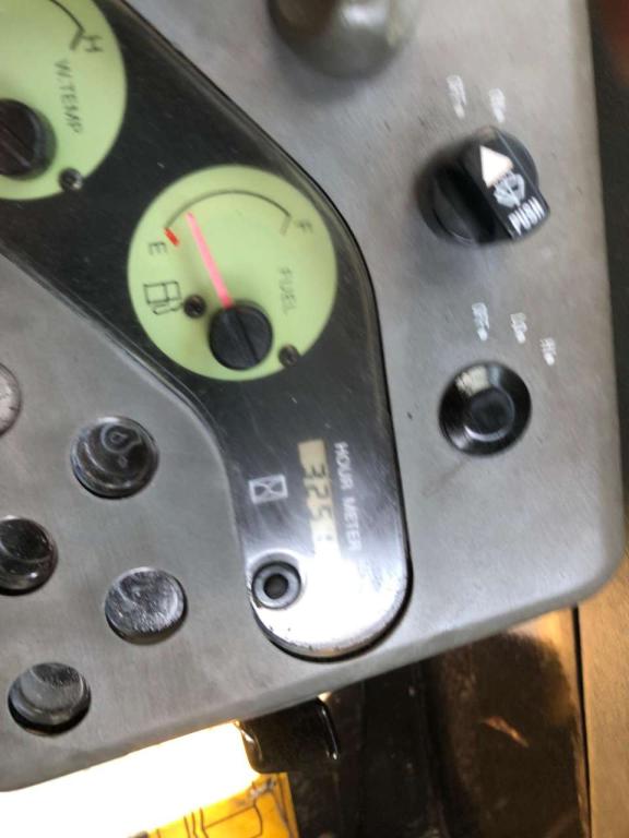 Yanmar ViO38 Photo 9