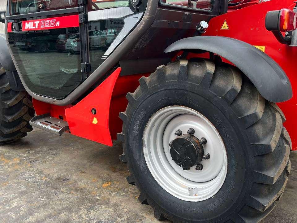 Manitou MLT 935H Photo 4