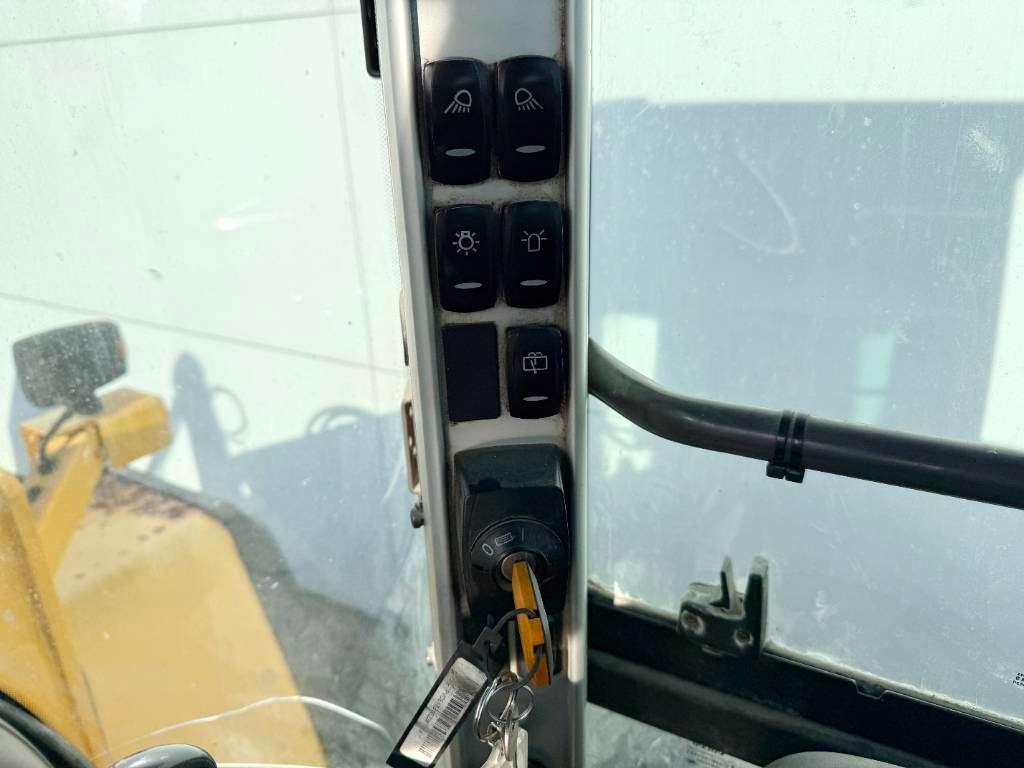 Volvo L150G - Automatic Greasing / CDC Steering Photo 13