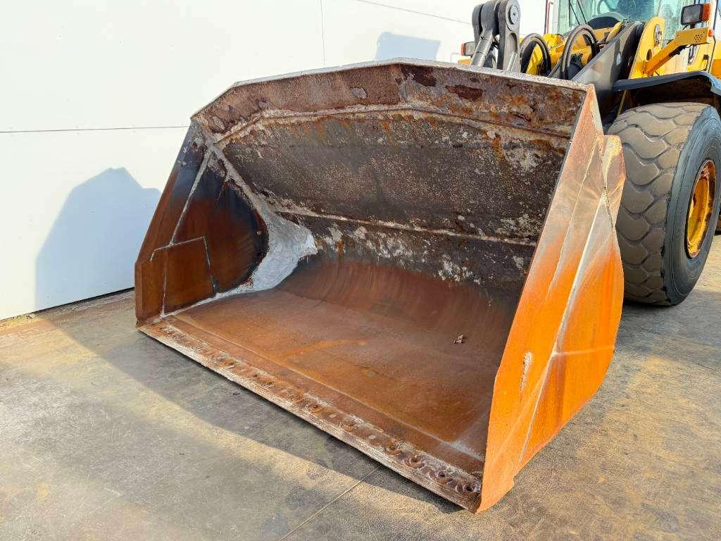 Volvo L150G - Automatic Greasing / CDC Steering Photo 22
