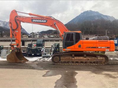Doosan DX420LC sold by Omeco Spa