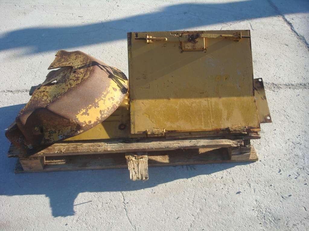 Sump pan for Caterpillar 955L, 955K E DOZER D5B Photo 5