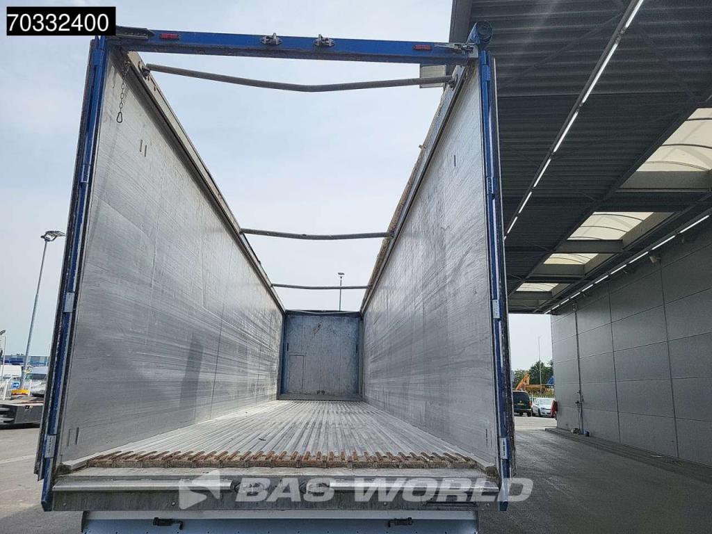 Kraker Curtainsider / tarpaulin semi-trailer Photo 9