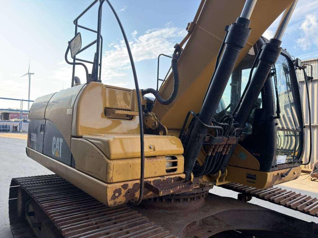Caterpillar 320D L Photo 10