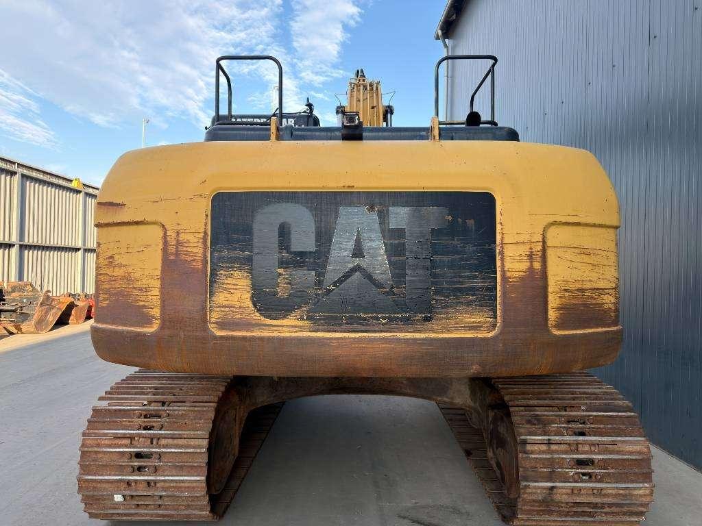 Caterpillar 320D L Photo 4