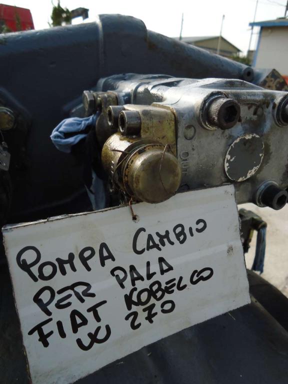 Transmission hydraulic pump for Fiat Kobelco W270 Photo 4