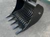 Skeleton bucket Photo 4 thumbnail