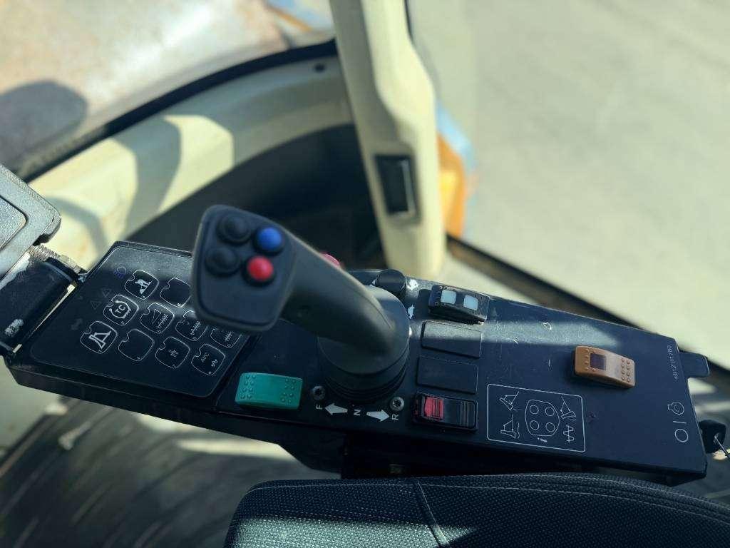 Dynapac CA6000D Photo 29