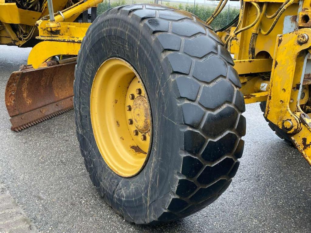 Caterpillar 140H CE Photo 13