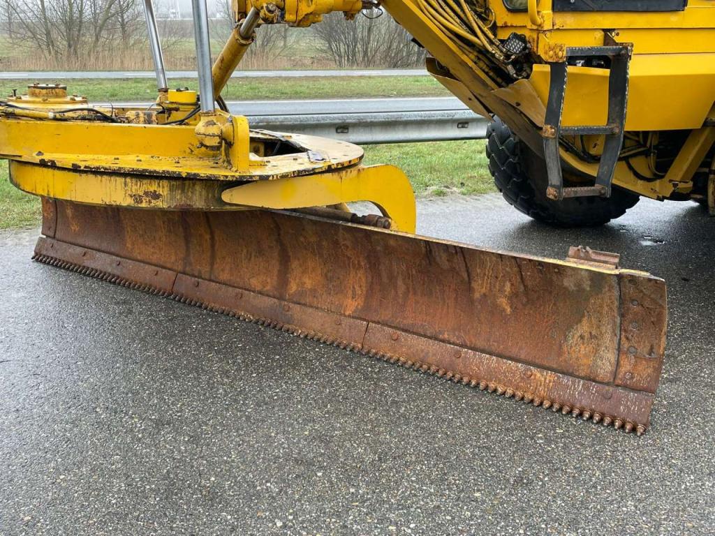 Caterpillar 140H CE Photo 23