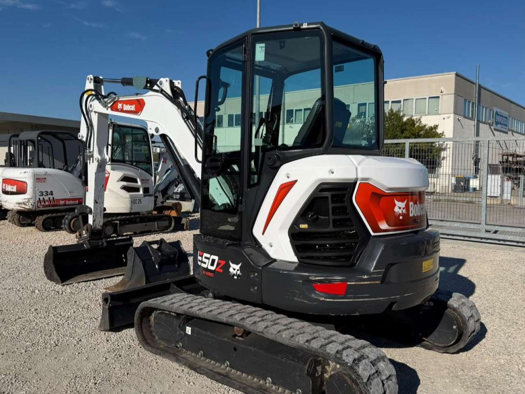 Bobcat E50z Photo 3
