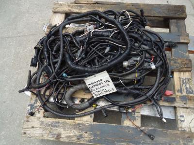 Complete electrical system for Hitachi ZAXIS 350-3 sold by OLM 90 Srl