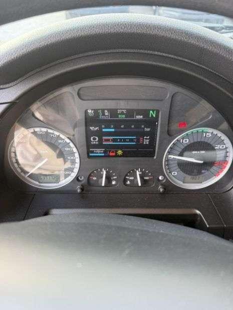Iveco S-WAY Photo 8