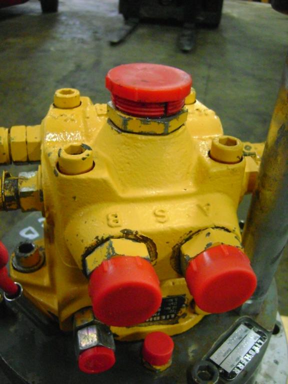 Turntable rotation motor for Liebherr A 900 Photo 1