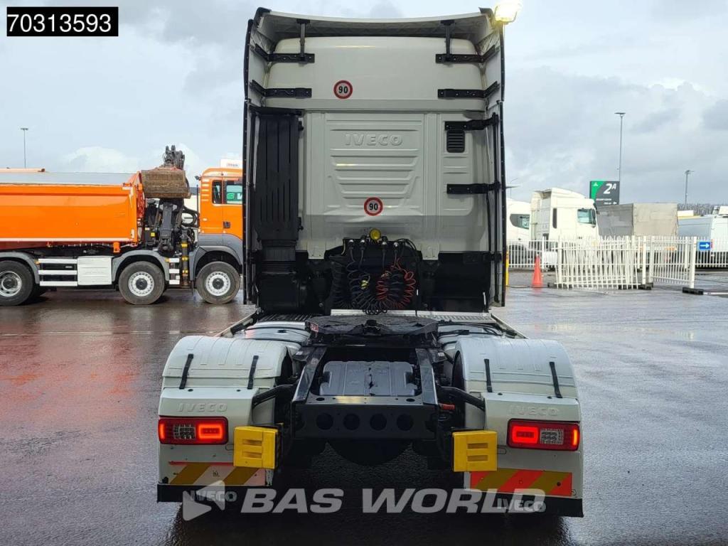 Iveco S-Way 570 4X2 Retarder 2xTanks Standklima Navi Photo 11