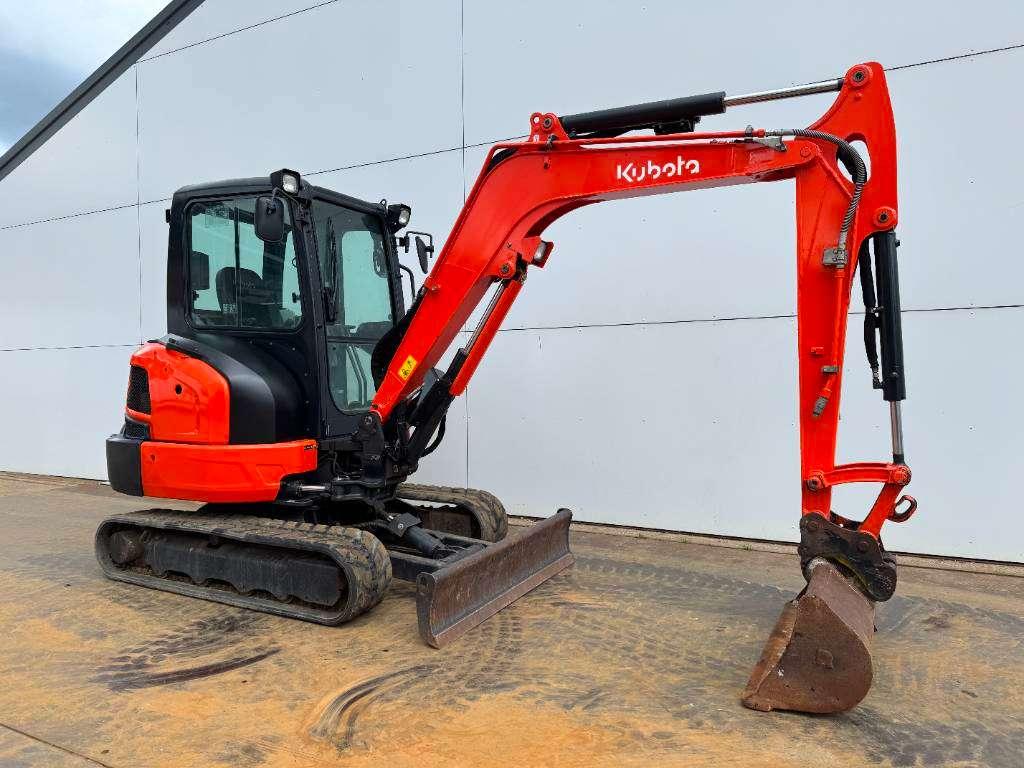 Kubota KX037-4 - Hammer Lines / Quick Coupler Photo 7