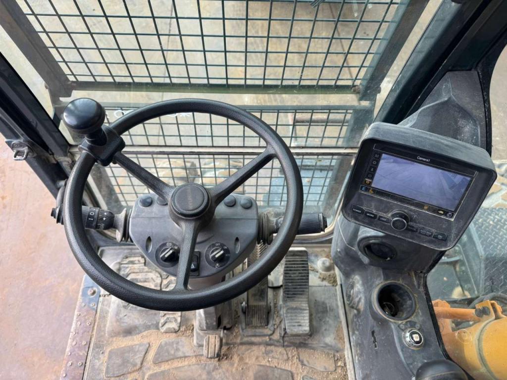 Hyundai Robex 180W-9A Photo 26