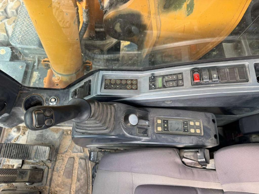 Hyundai Robex 180W-9A Photo 27