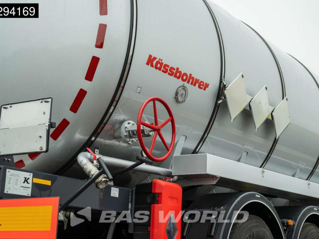 Kässbohrer STB 3 axles New! 32.000L Bitumen Photo 12