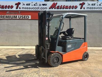 Toyota 8FBMT30 sold by Massucco T. Srl