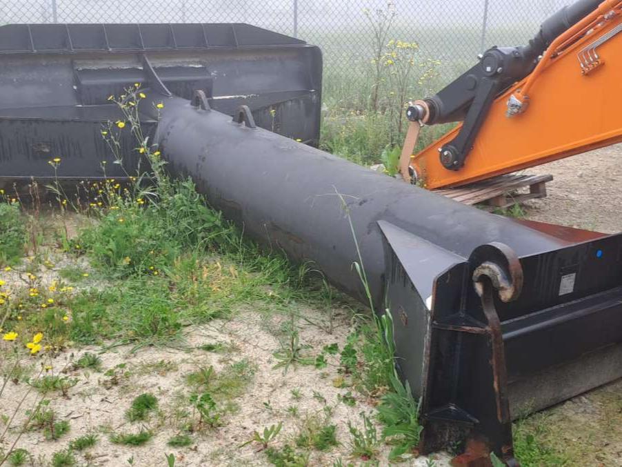 2M DOOSAN DL450.5 AR Photo 1