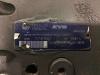 Track motor for New Holland E 215 Photo 2 thumbnail