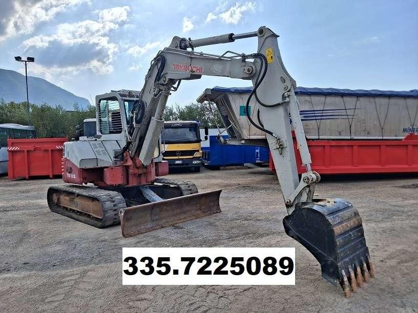 Takeuchi TB180FR Photo 1