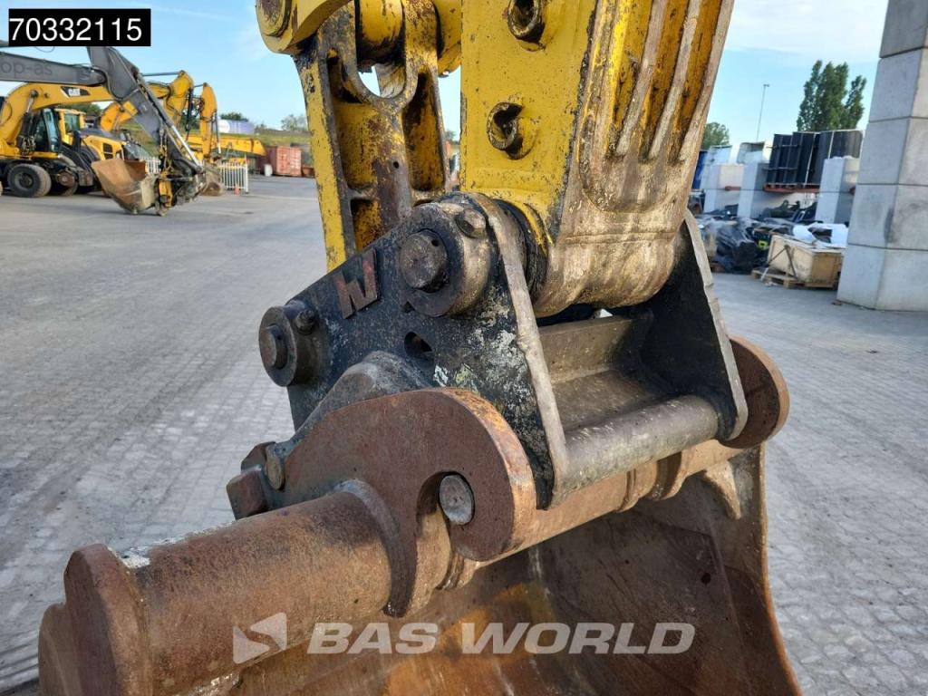 Komatsu PC240 NLC-11 3M Wide - German Machine Photo 12