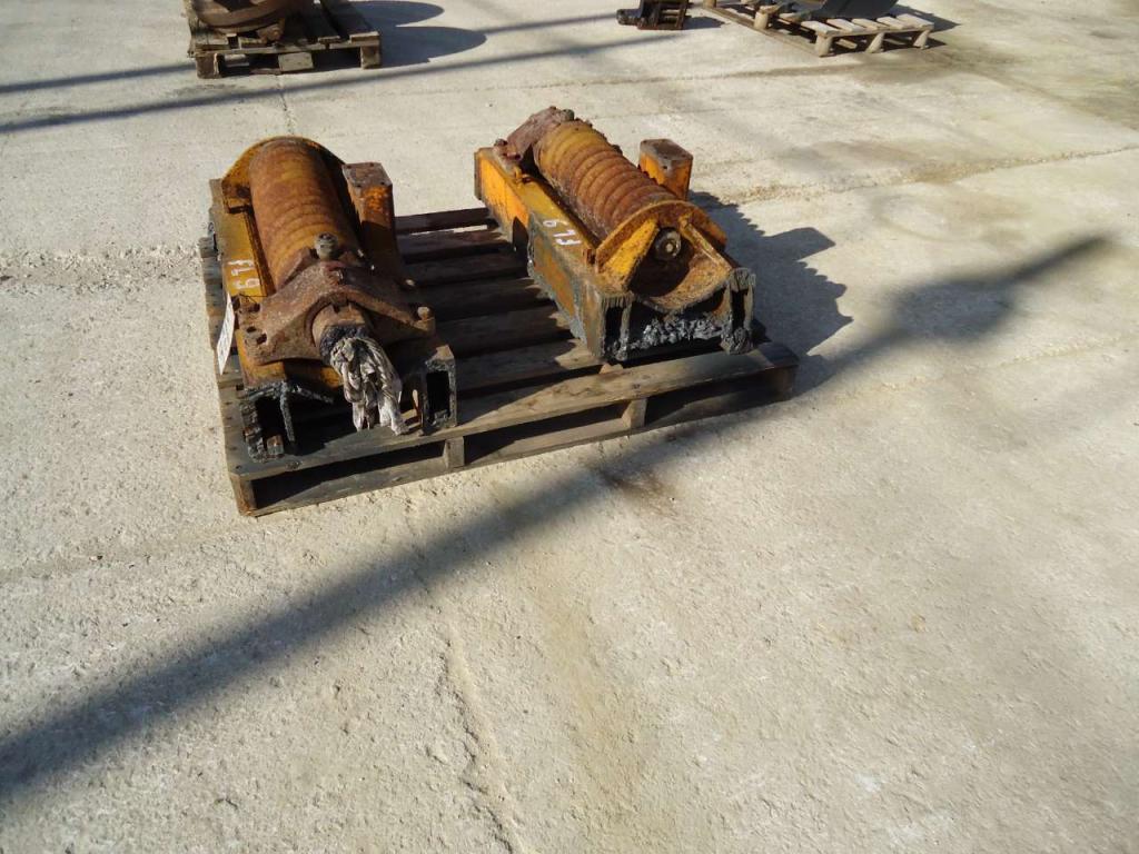 Track adjuster spring for Fiat Allis FL9 Photo 2