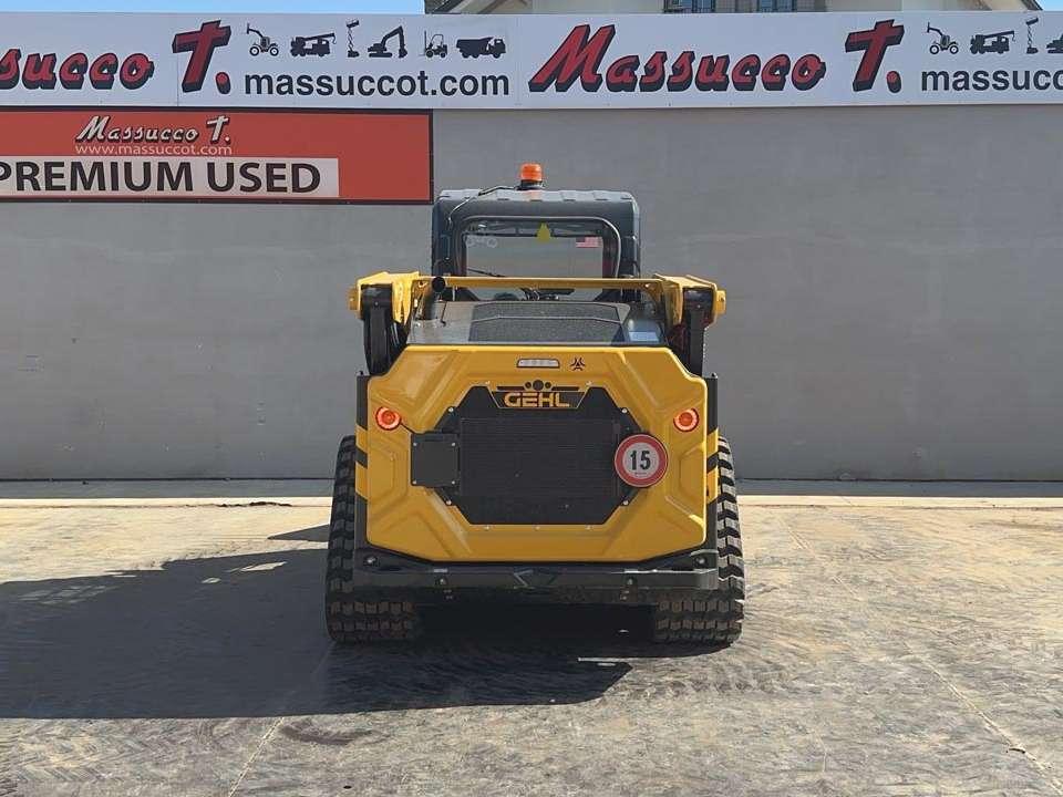 Gehl VT275 Photo 18