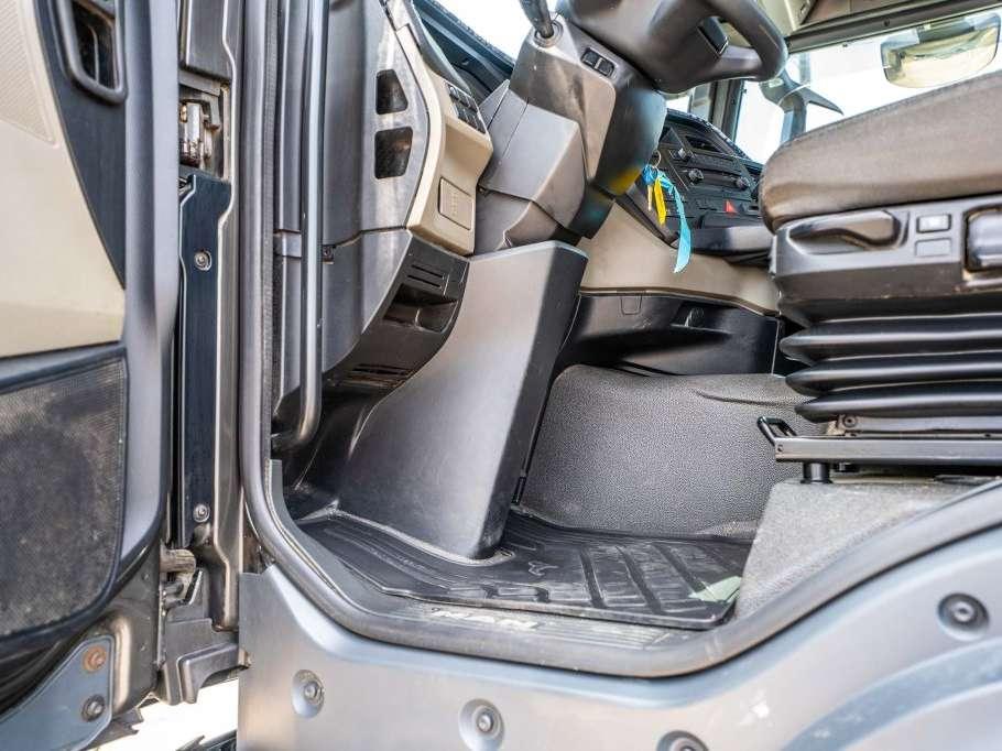 Man TGS 33.470 BL - PALFINGER Photo 9