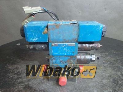 Vickers DG4V32CMUH760EN138 sold by Wibako