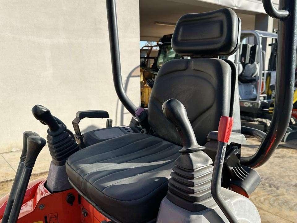Kubota U17-3A Photo 12