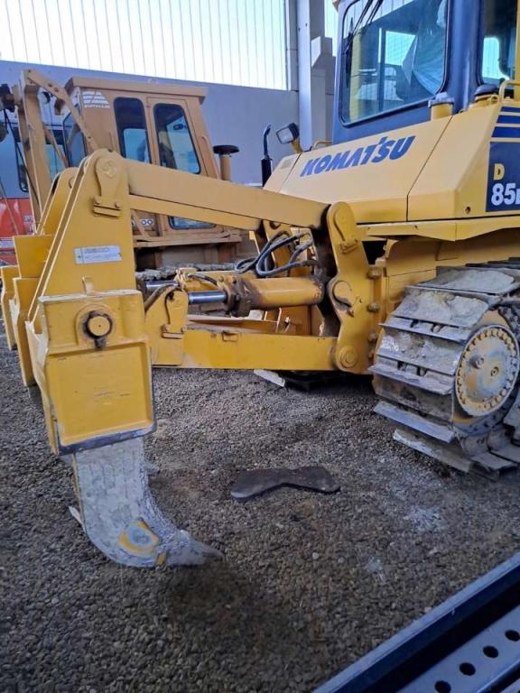 Komatsu D85EX Photo 5
