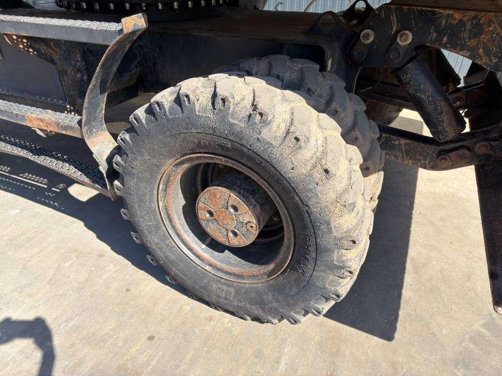 Caterpillar M322D Photo 19