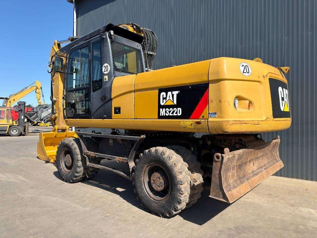 Caterpillar M322D Photo 3