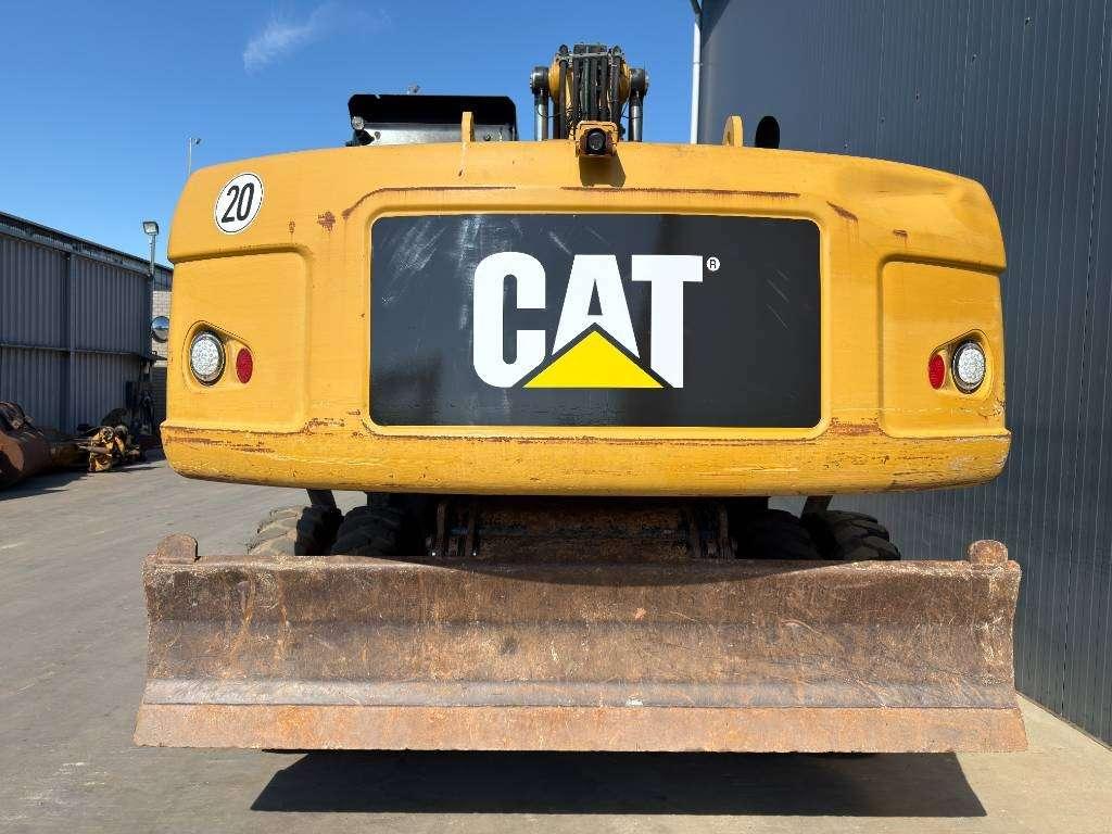 Caterpillar M322D Photo 4