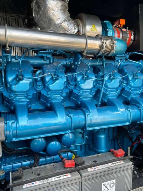 Pramac GSW1015B - 1016kVA Used Generator - DPX-12660 Photo 10
