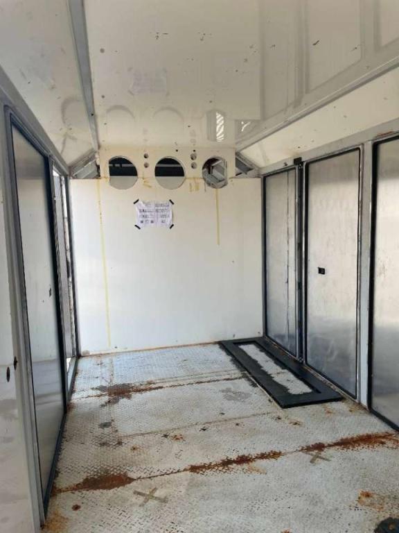 Pramac GSW1015B - 1016kVA Used Generator - DPX-12660 Photo 21