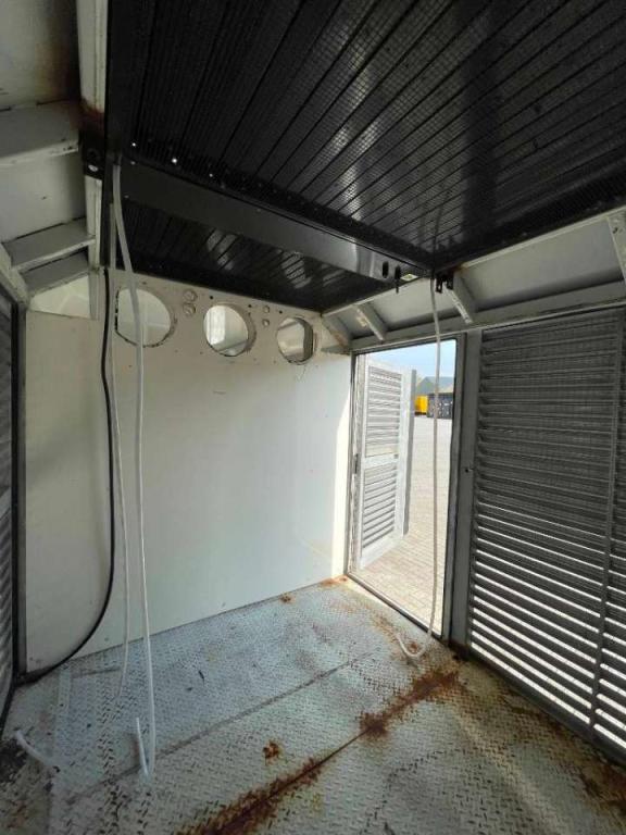 Pramac GSW1015B - 1016kVA Used Generator - DPX-12660 Photo 23