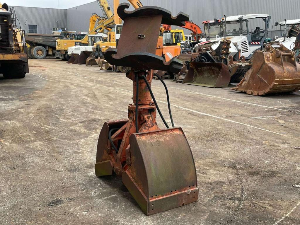 Atlas CW40 Clamshell grapple GGS25 Photo 6