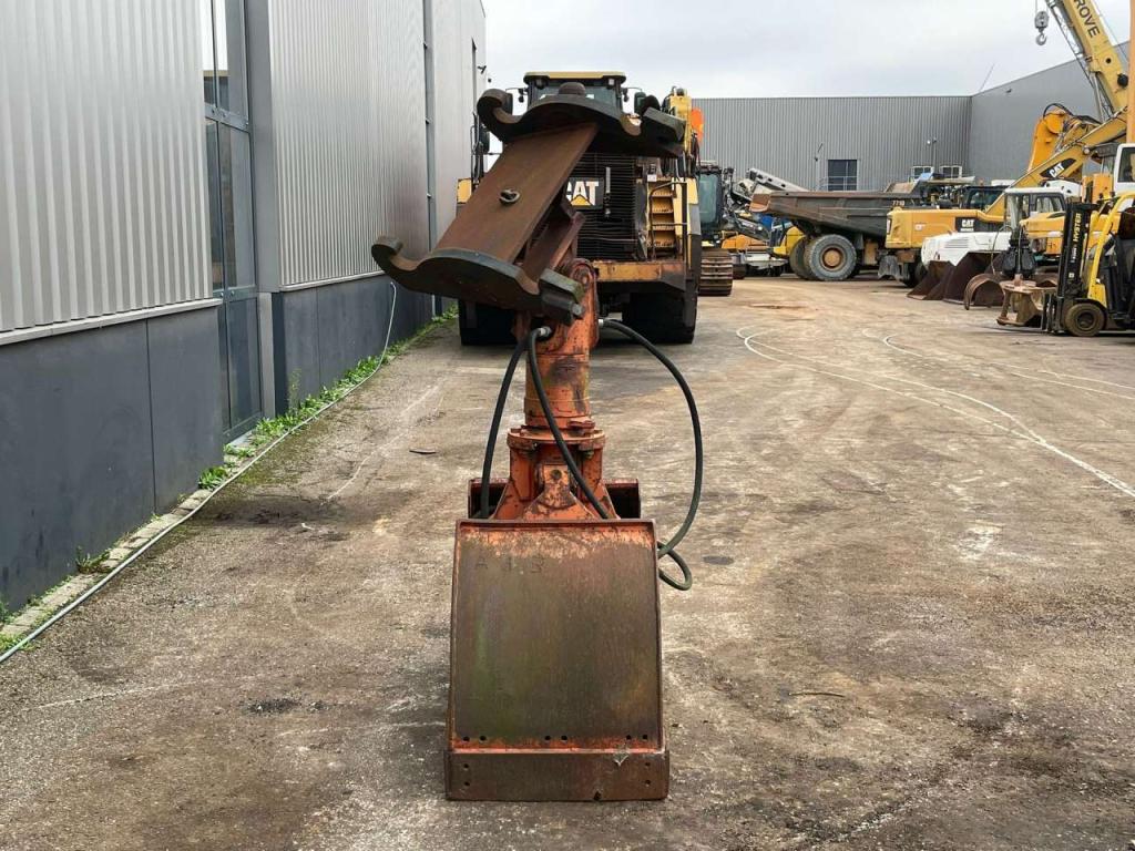 Atlas CW40 Clamshell grapple GGS25 Photo 7