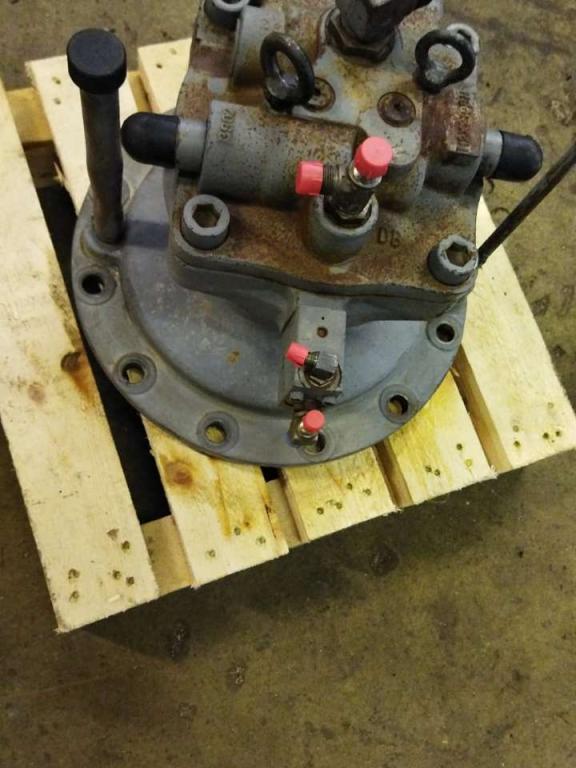 Turntable rotation motor for Hitachi EX 800 Photo 4