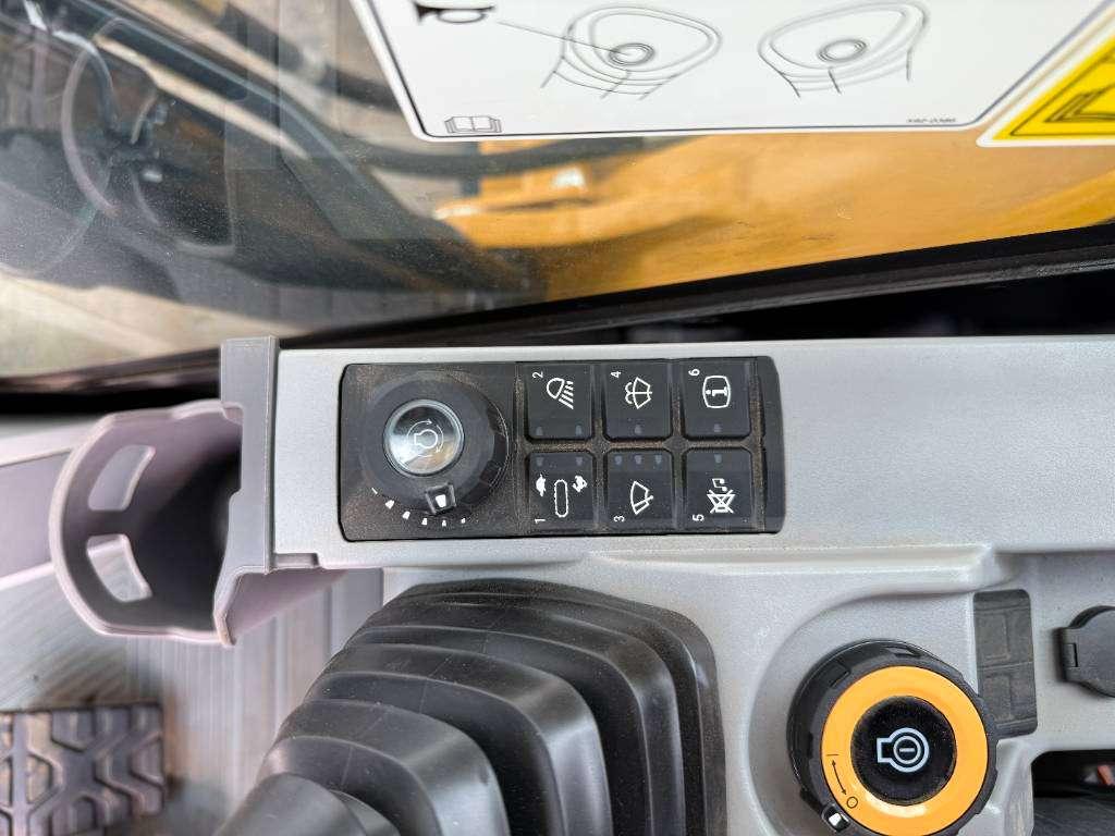 Caterpillar 322 - BRAND NEW / UNUSED Photo 12