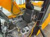 JCB 220X-LC - Quick Coupler / Automatic Greasing Photo 8 thumbnail