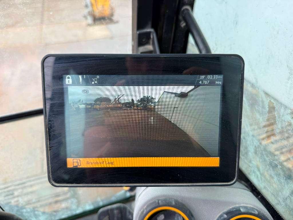 JCB 220X-LC - Quick Coupler / Automatic Greasing Photo 10