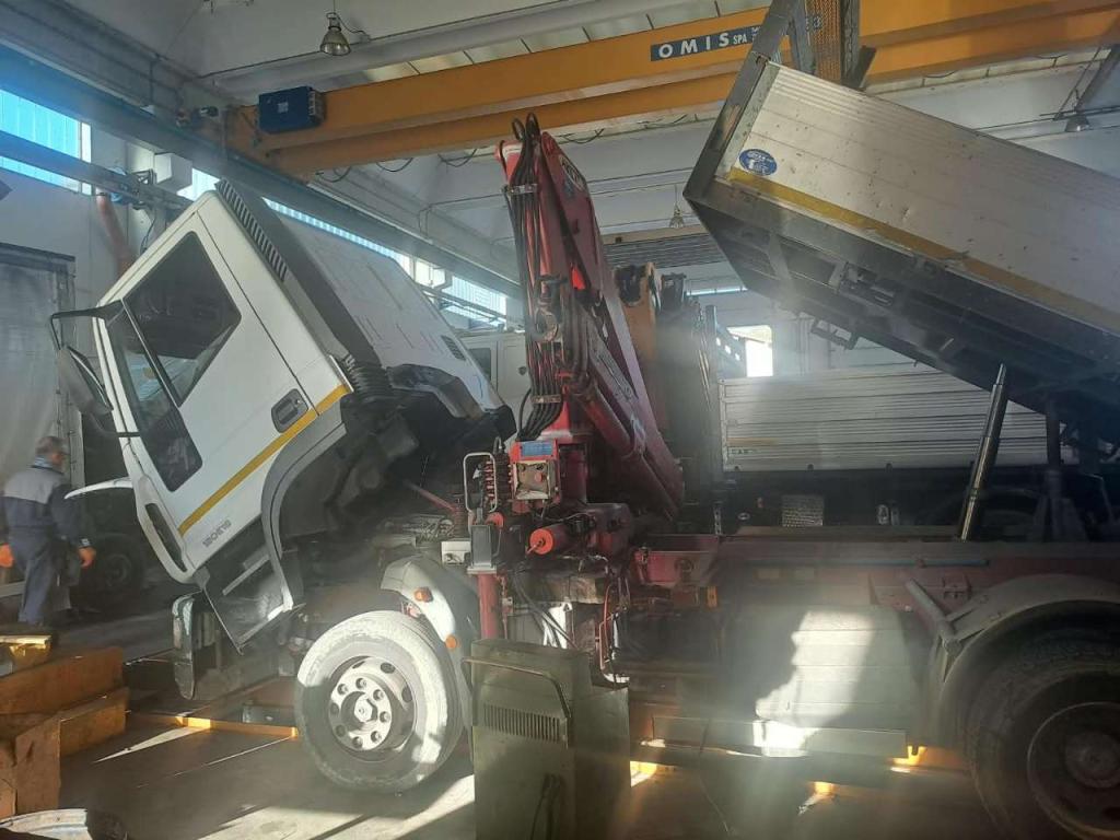 Iveco EUROCARGO ML120E18 Photo 10