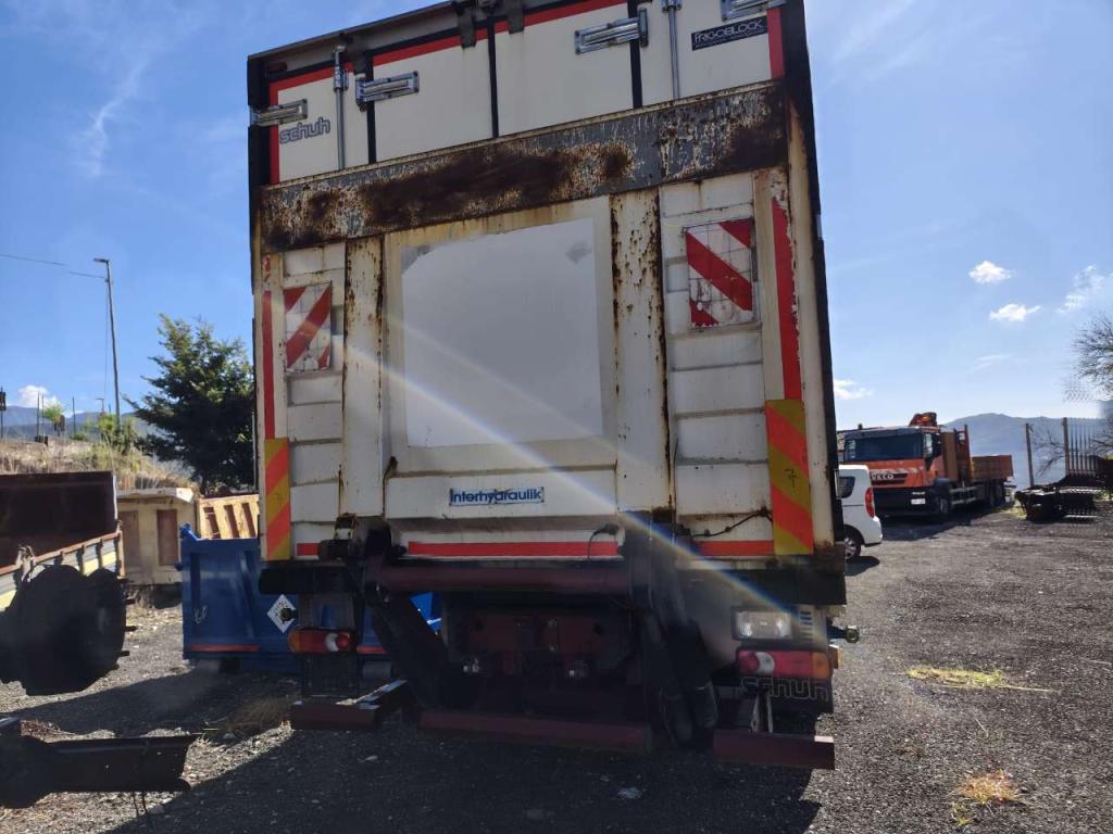 Iveco STRALIS HI-STREET 260S31 Photo 12